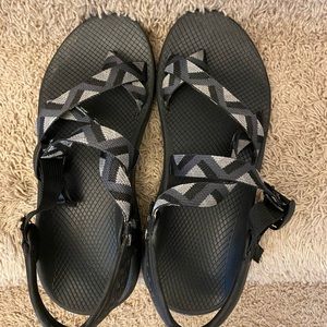 Chacos!